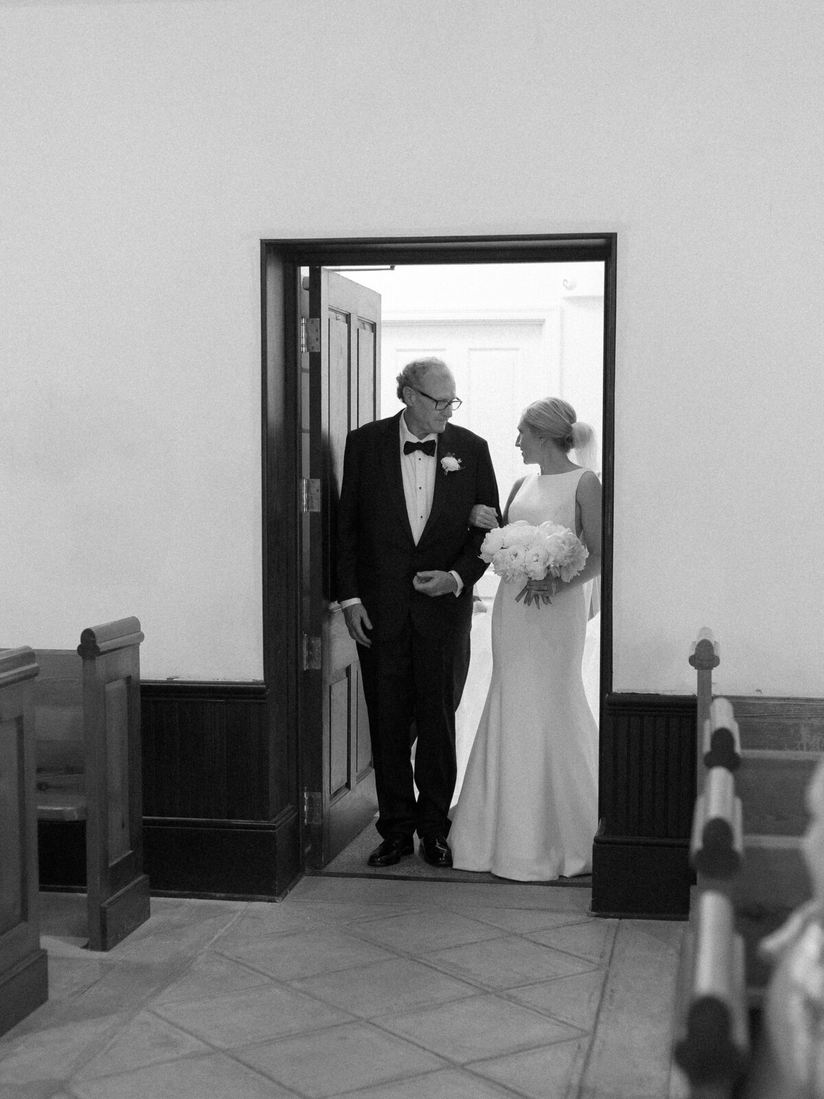 Charleston wedding at Lukes Chapel and Gadsden House - 27