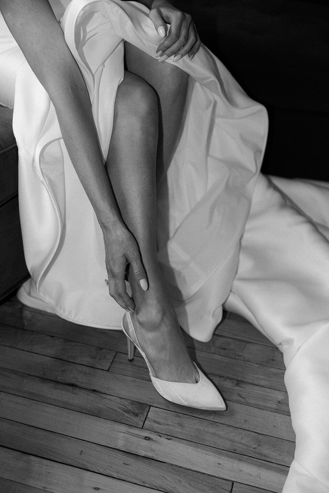 KatieChris_Wedding_SneakPeek_Image-23