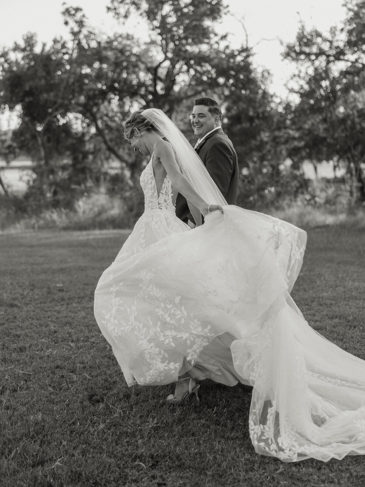 janise+brett-dawnphotoco-fortworthweddingphotographer-117