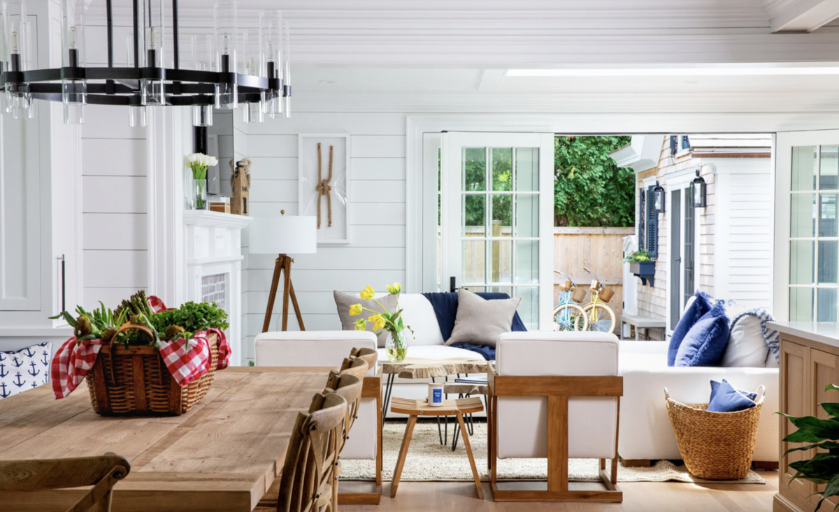 Salty-Havens-Coastal-Home-Design-New-England4