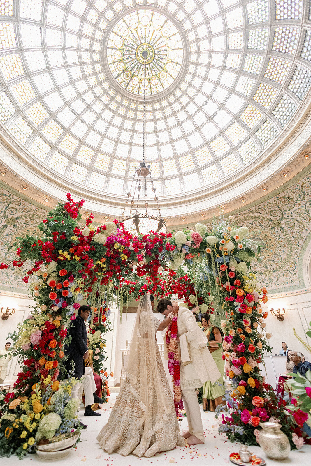 Modern Indian Wedding at Chicago Cultural Center Tiffany Dome_4