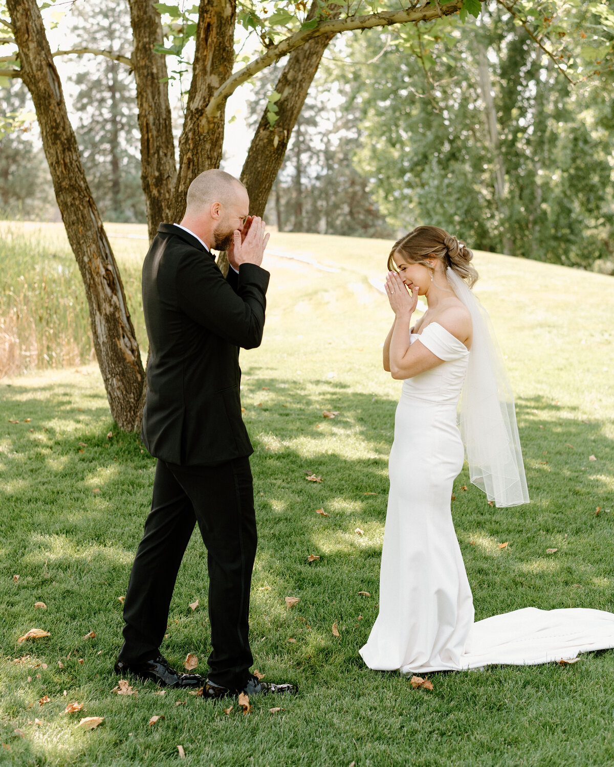 beacon_hill_spokane_washington_summer_wedding_03