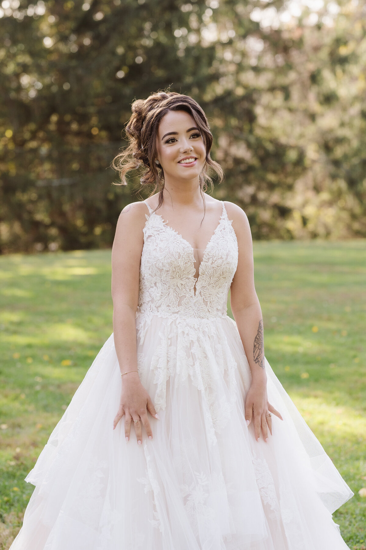 whimsical-wedding-photographer-nj-by-suess-moments-at-the-perona-farms-refinery