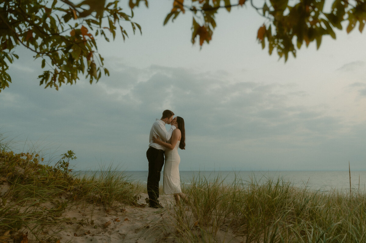 West Michigan Wedding Photographer | Birch and Belle