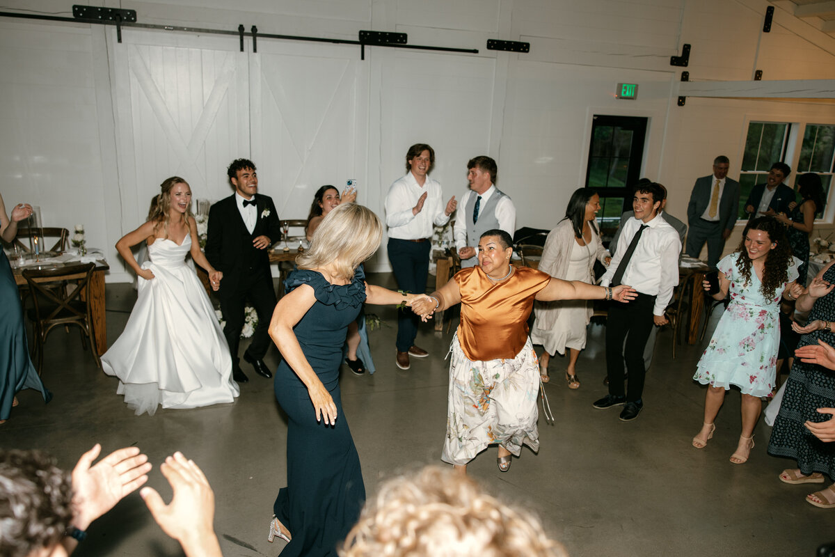 Abigail Anne Photography Colorado and Chicago Wedding and Couples Photographer — Portfolio Featured Story — Bethany and Leo's Wedding 211