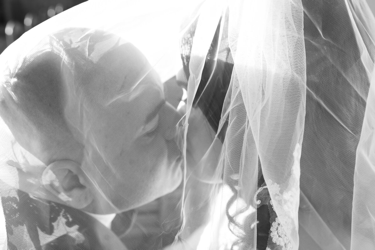 st louis missouri documentary wedding photographer