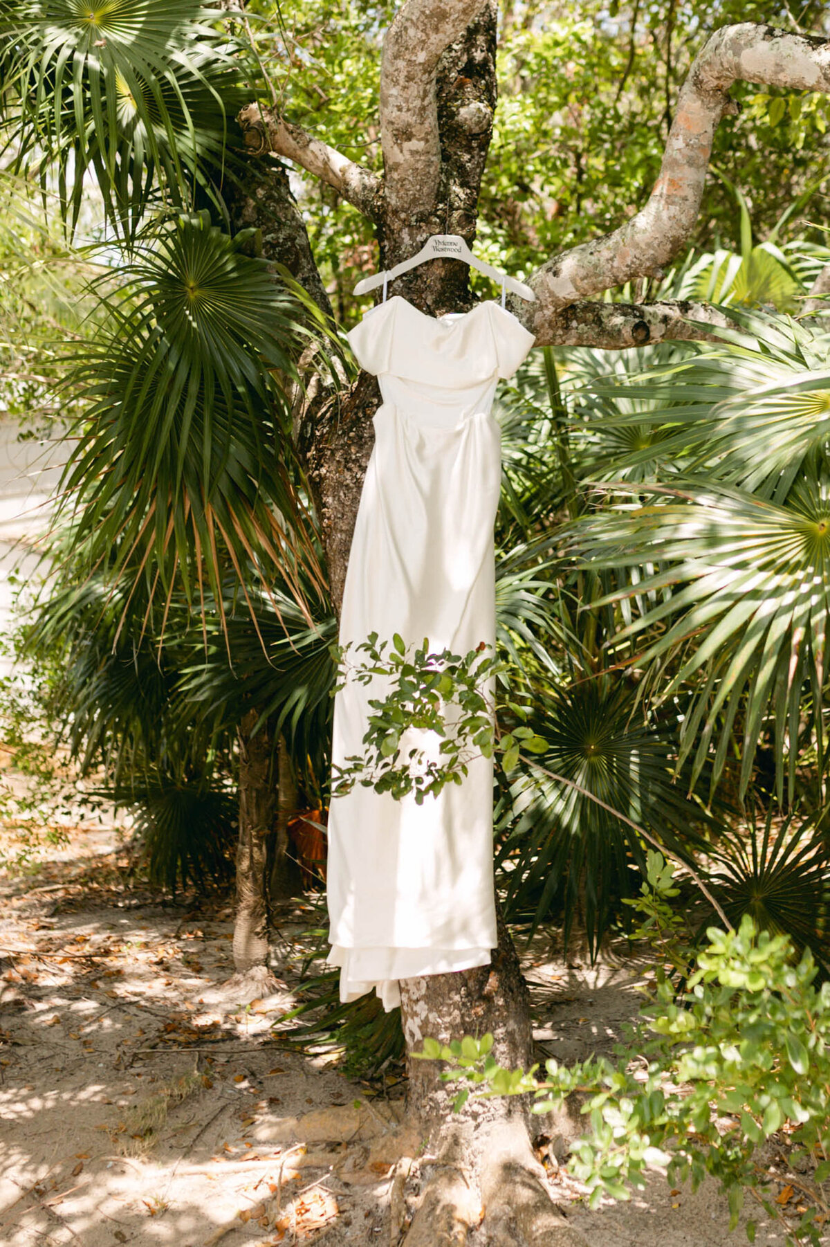 515-Pink-Sands-Resort-Bahamas-Maren-Anthony-Wedding-7