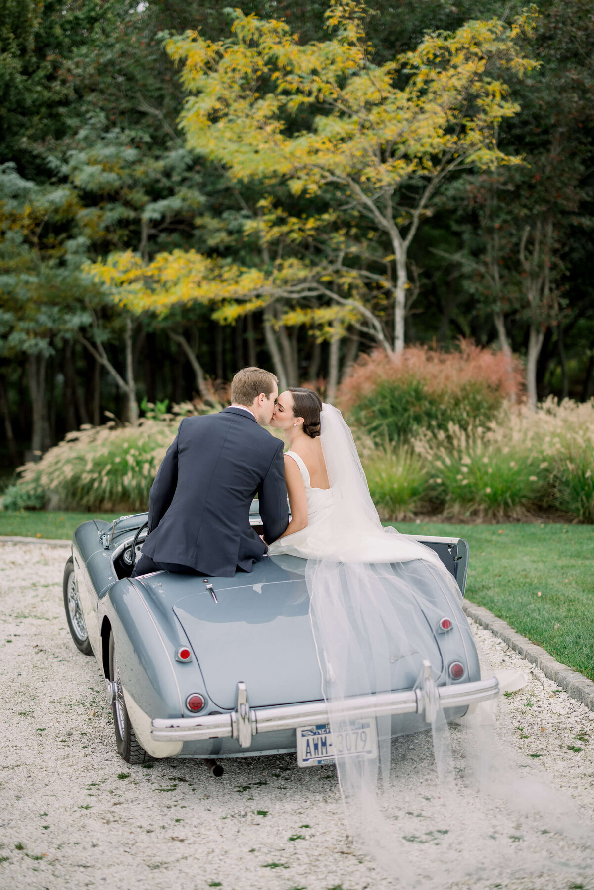 Peconic_Bay_Yacht_Club_Wedding_014