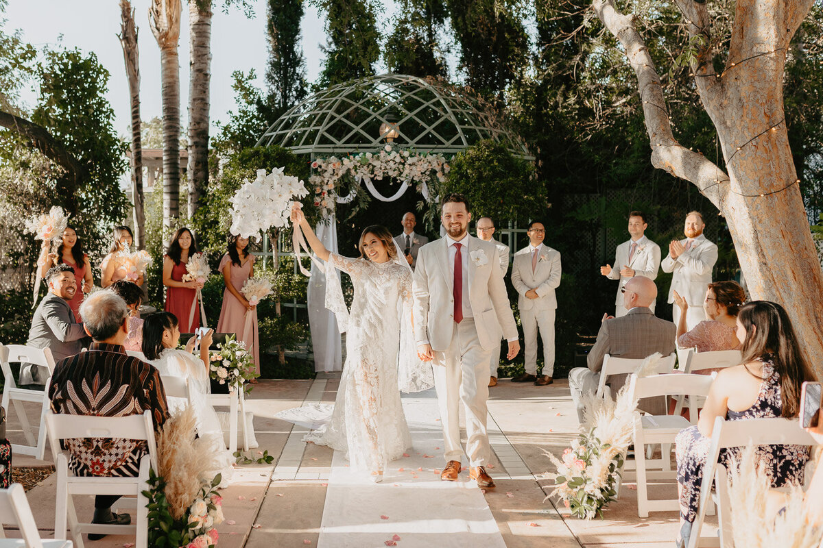Lexx Creative-Edwards Mansion-Boho-Redlands-California-Wedding-53