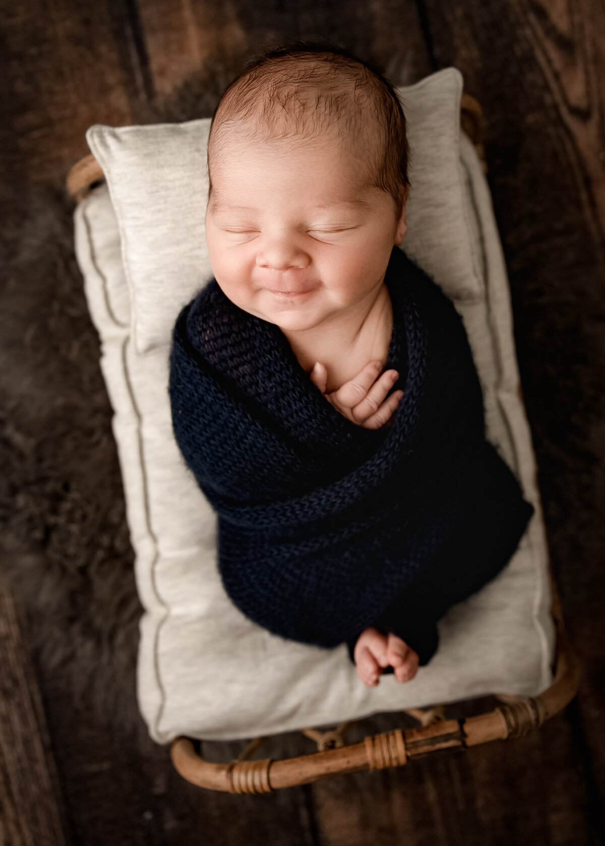 Best Newborn Photographer in the Lehigh Valley studio newborn session-7