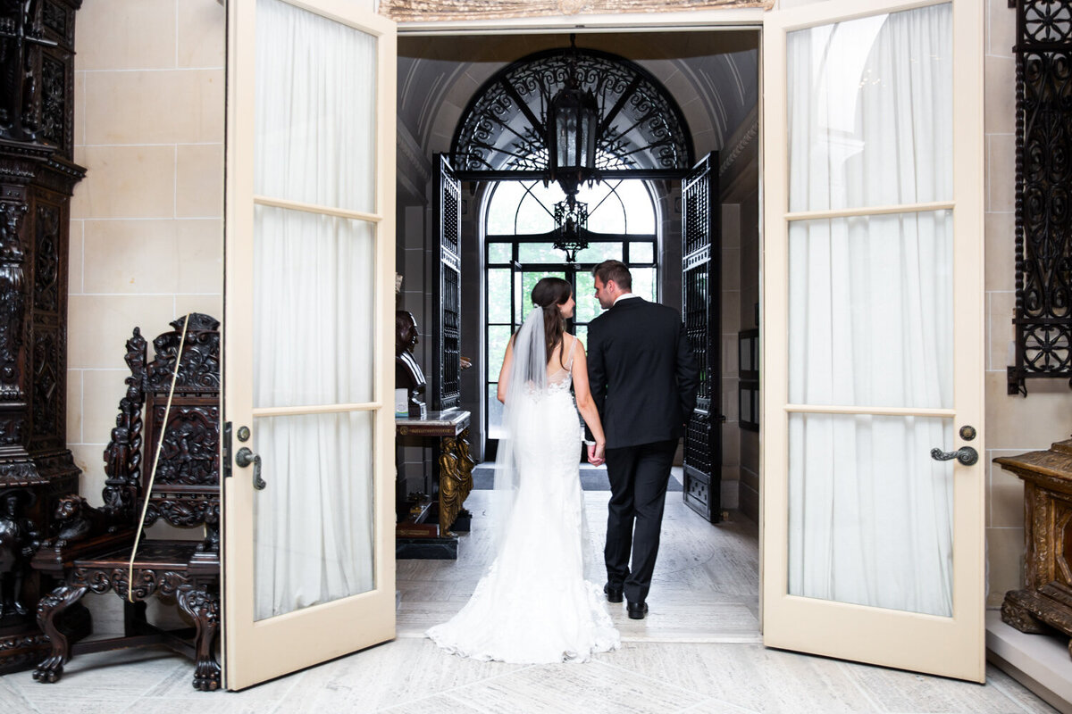 Chicago Wedding Photographer-TWA-Photographic-Artists-Capstone Occasions_Strickland_Augustyn_MS_JR-0540