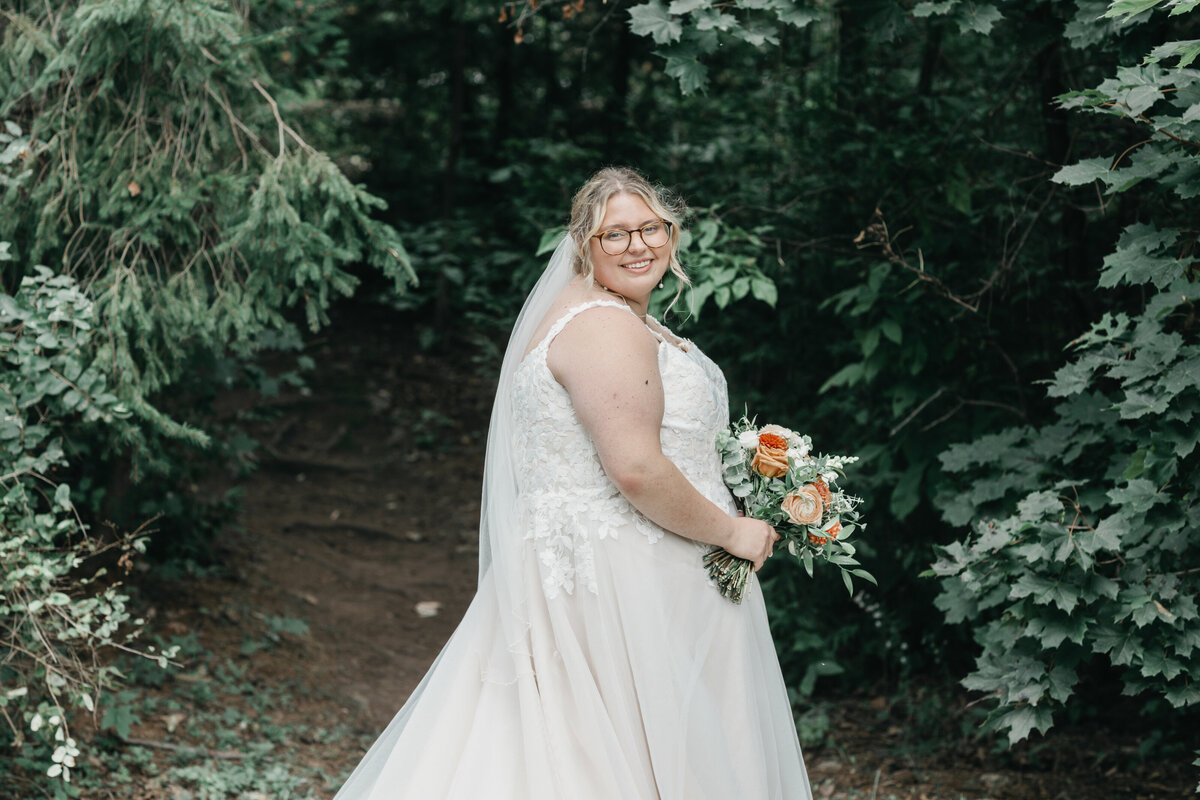 K&T Camp Bellaleo Wedding Flowers27
