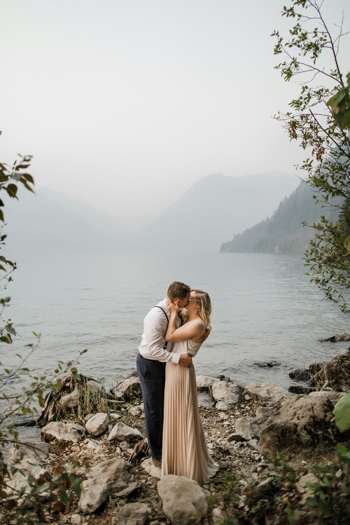 Lake-Cushman-Olympic-National-Park-Elopement-35