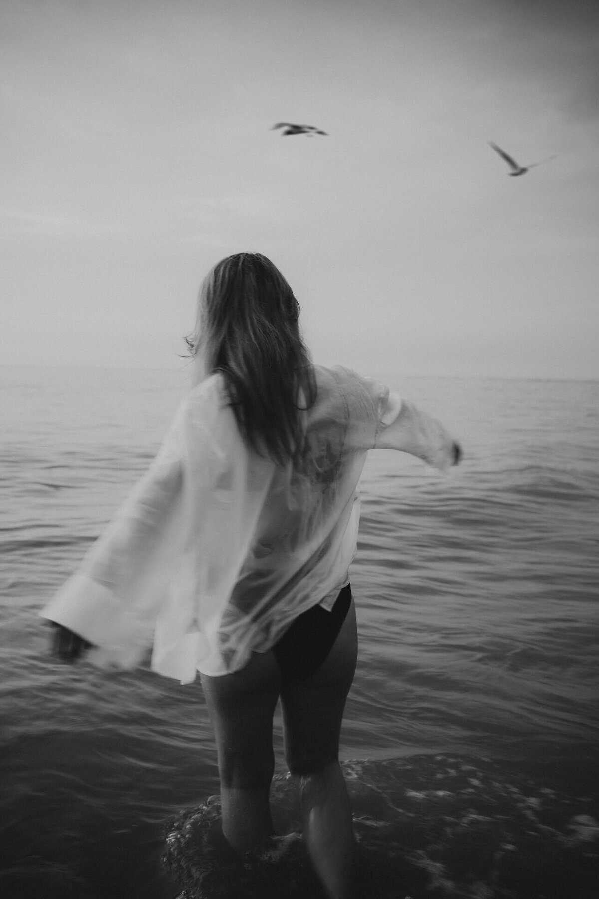 zwangerschapsshoot op het strand van katwijk