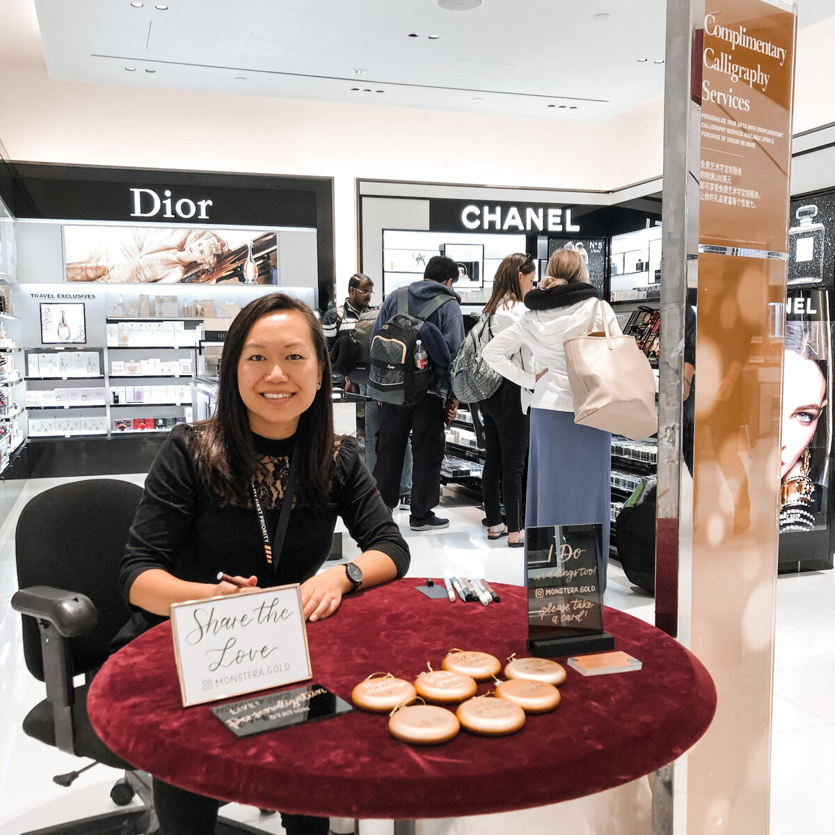 Ornament personalization at a duty free store, to increase guest engagement