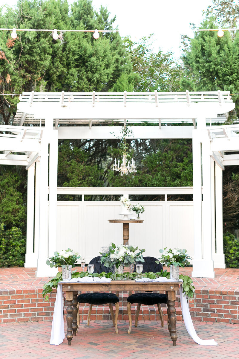 Kelsey & Jon Cypress Grove Estate House wedding | Orlando Wedding Photographer Amalie Orrange Photography | Cypress Grove Estate House Wedding_-40