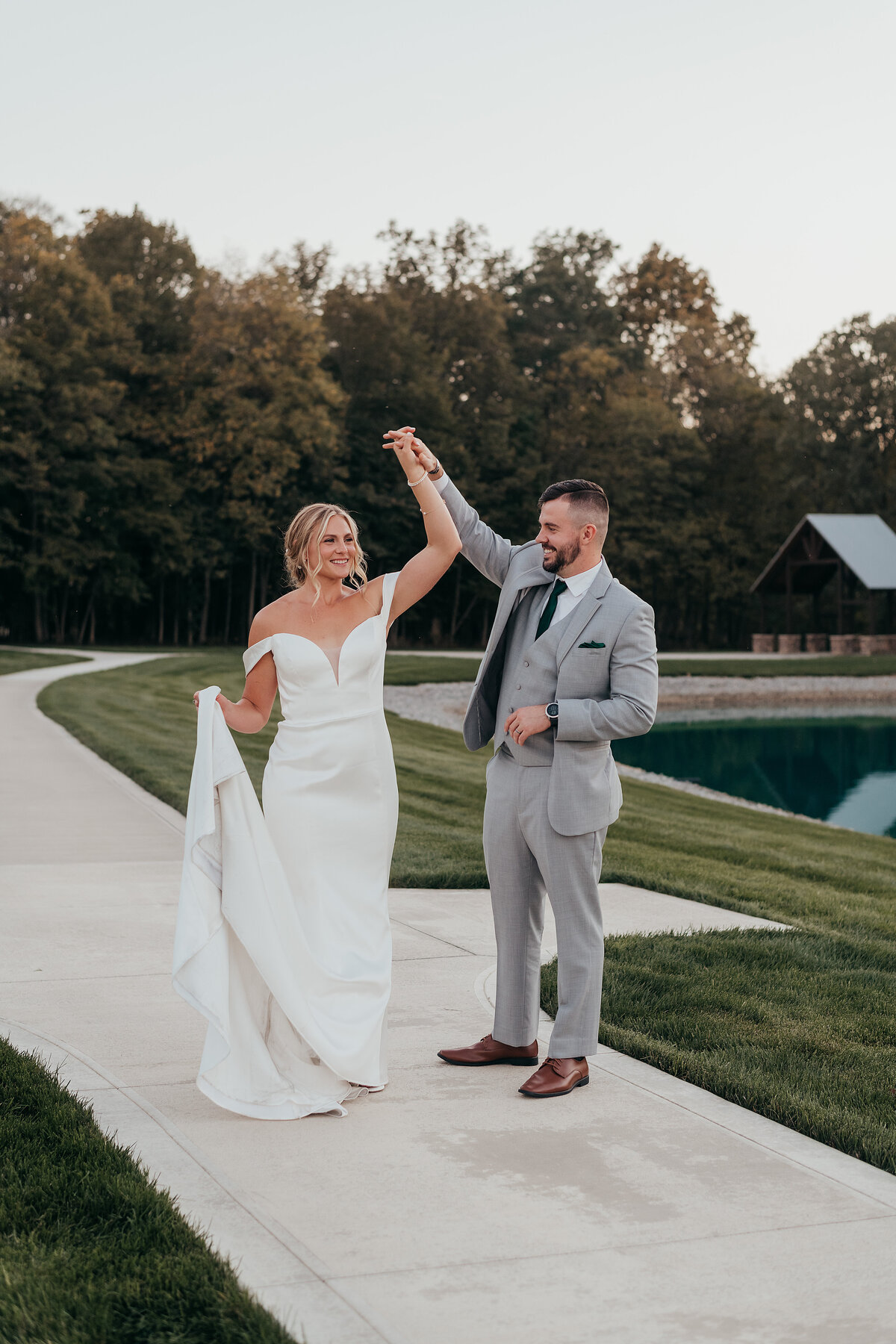 dancespin-wedding-ohio-photography