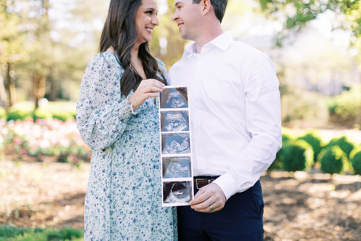 Winston-salem-maternity-photographer