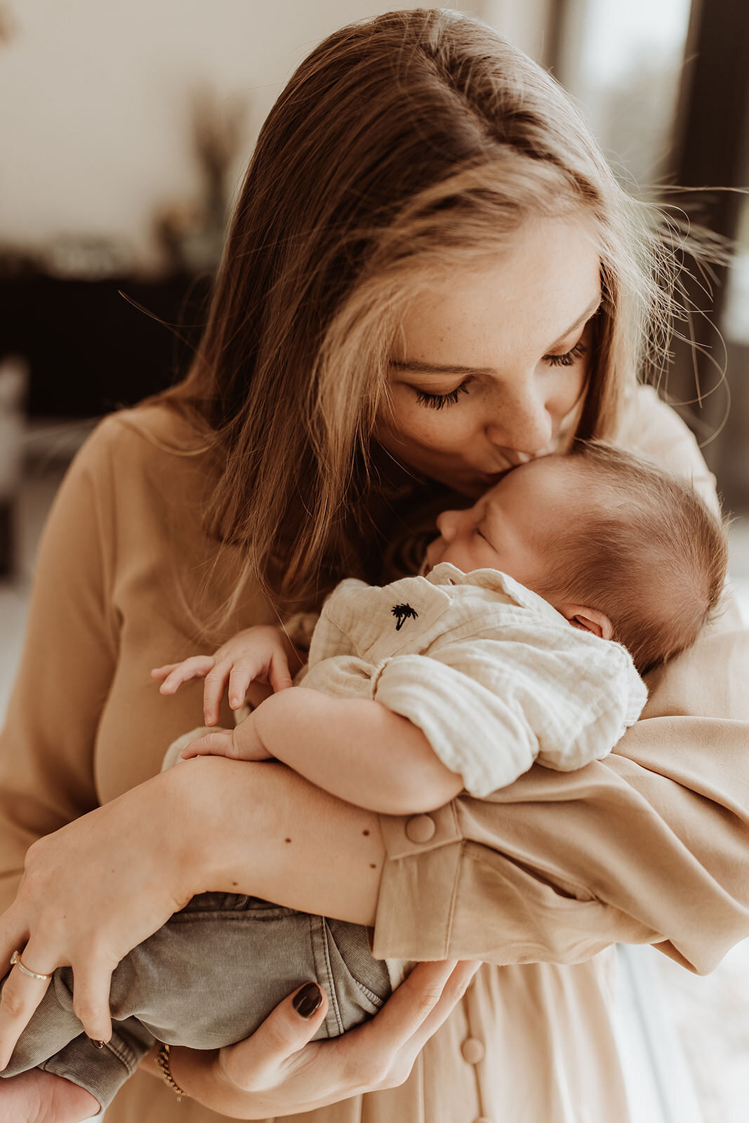 Newbornshoot thuis Jolien Leen Fotografie 11
