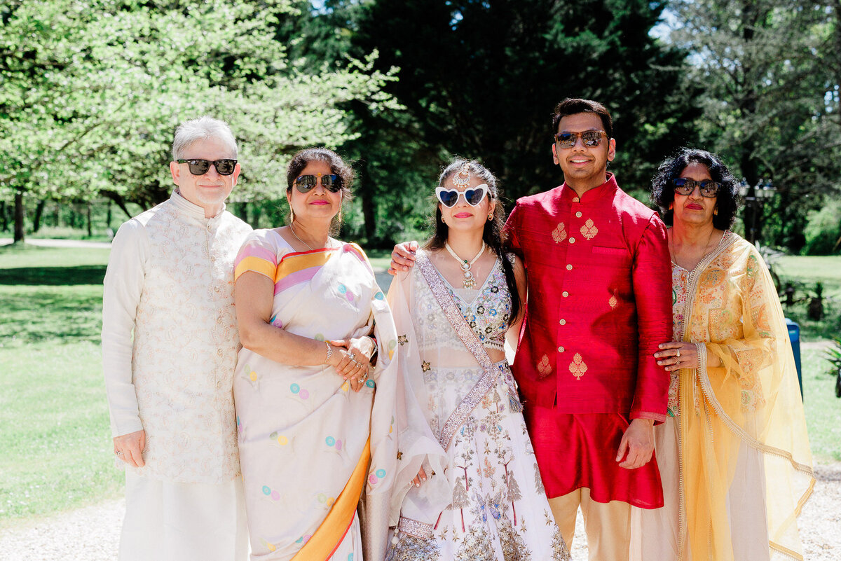 Modern_Chic_Chateau_Valouze_Destination_Wedding_Photographer-23