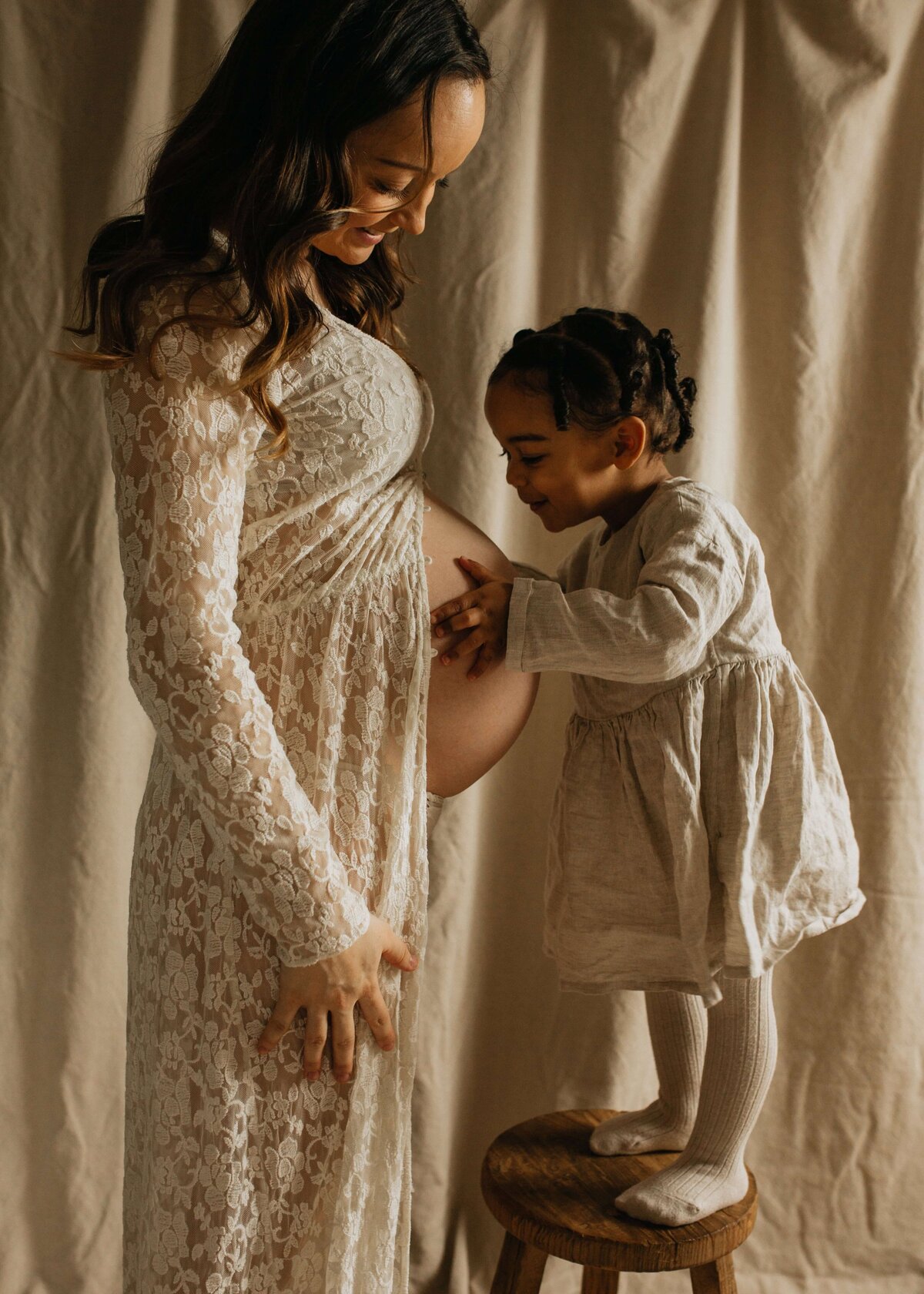 sussex-maternity-photographer-studio-19