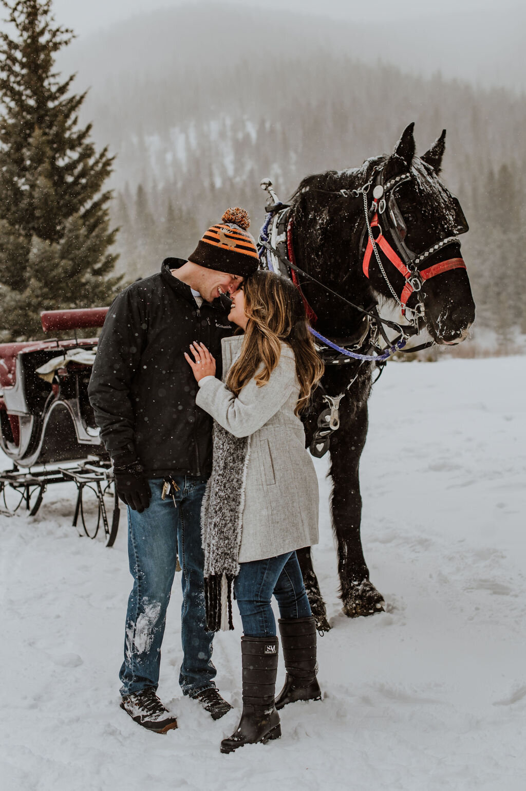 breckenridge_golden_sleigh_rides_proposal_engagement_colorado_snow_wyoming_oregon-0077