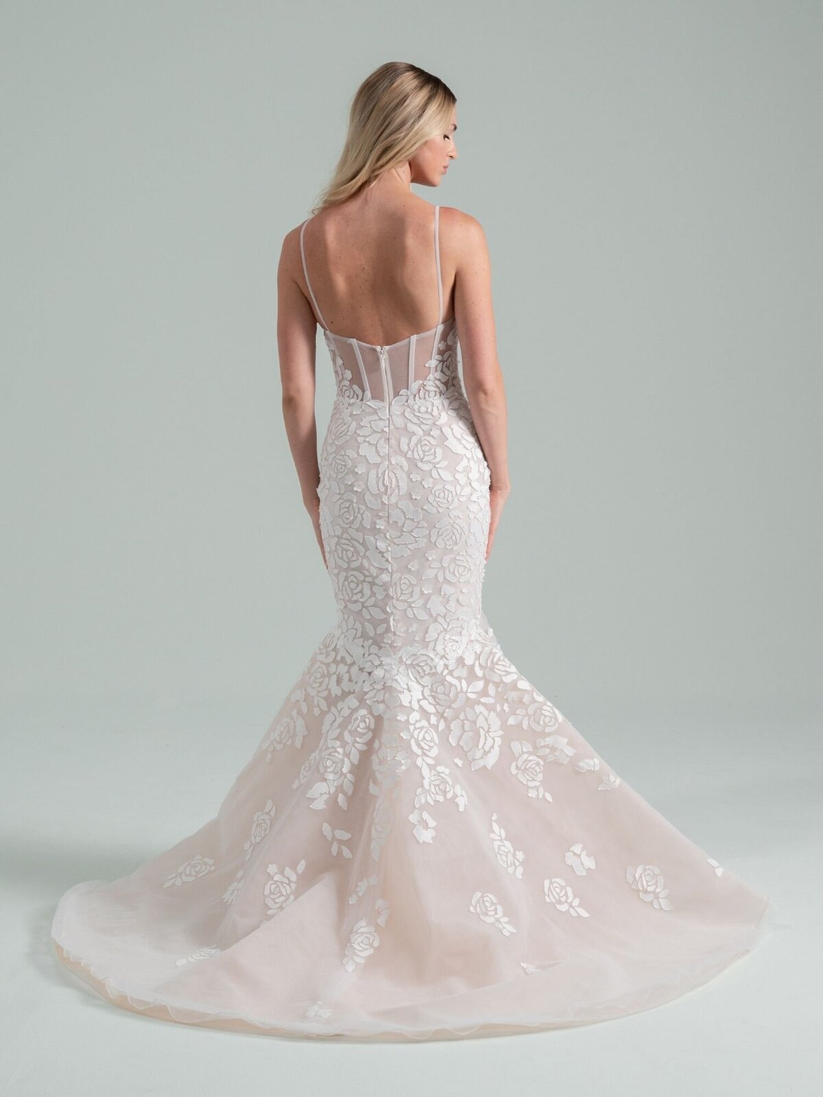 Beneath the Hawthorn Tree_HP62607_2