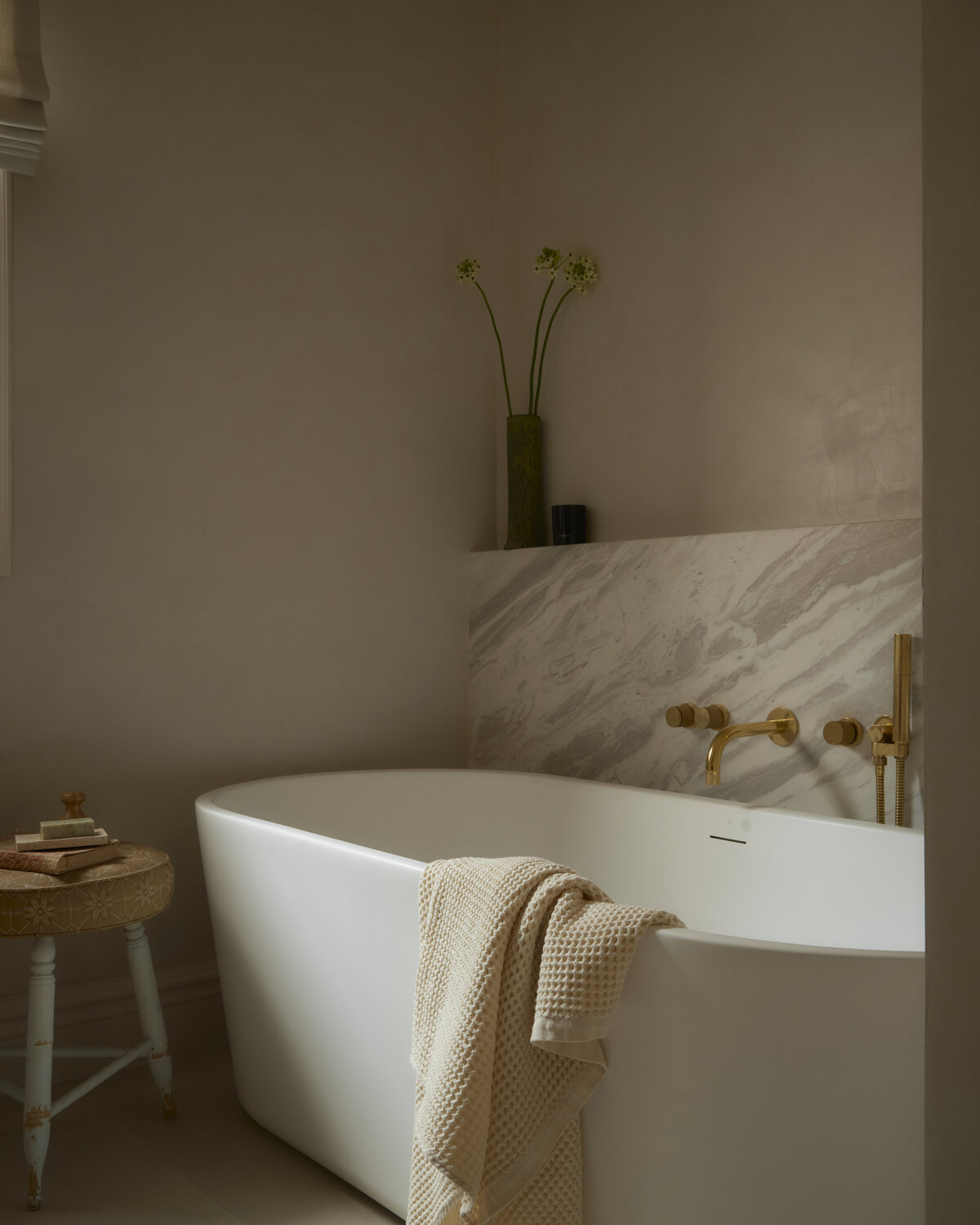 5337C8CF-9BB5-4D9B-B25C-79F0065E2407