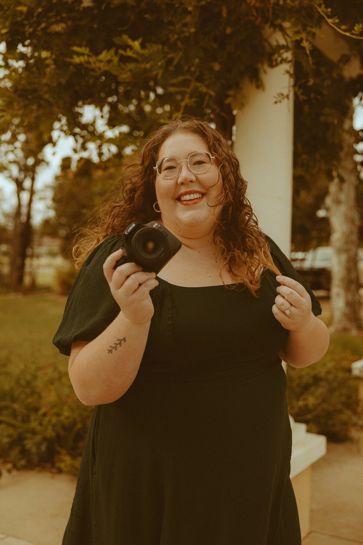 Hannah Rebekah Photography Branding Previews-03