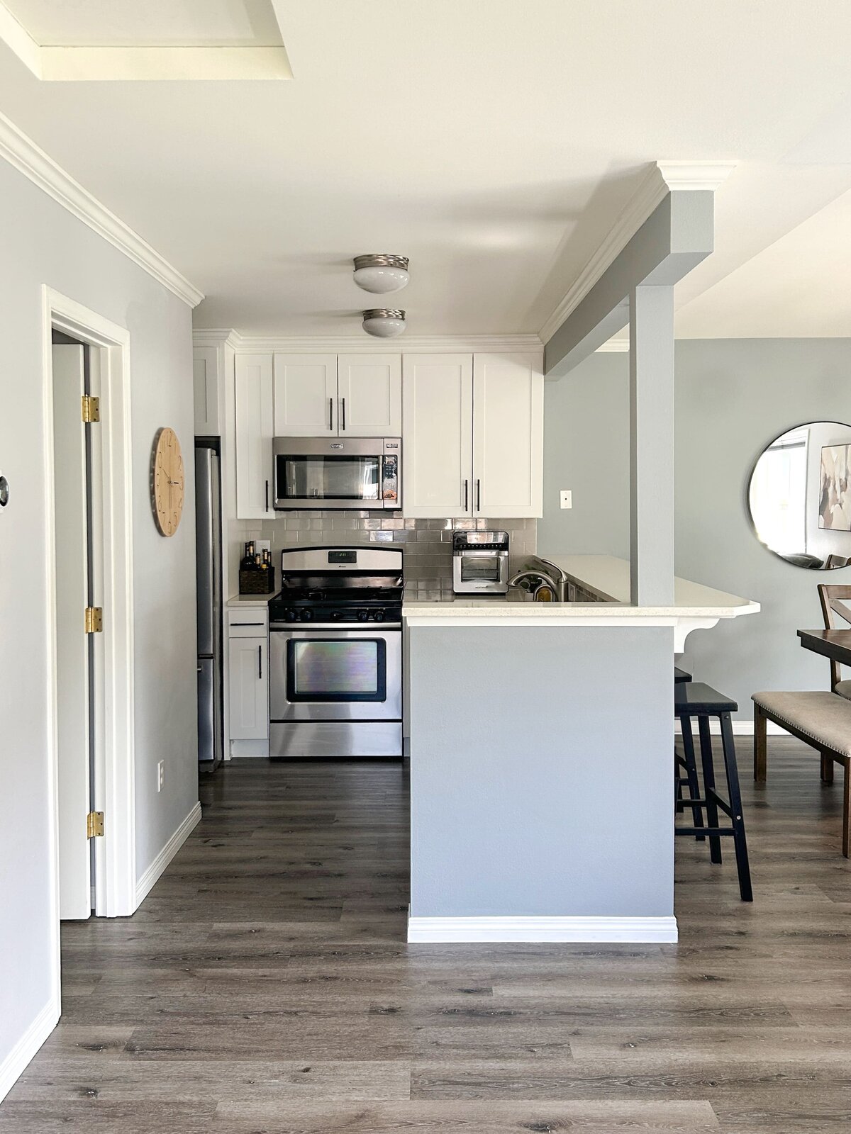occupied-staging-snohomish-county-kitchen-after-modernmollusk