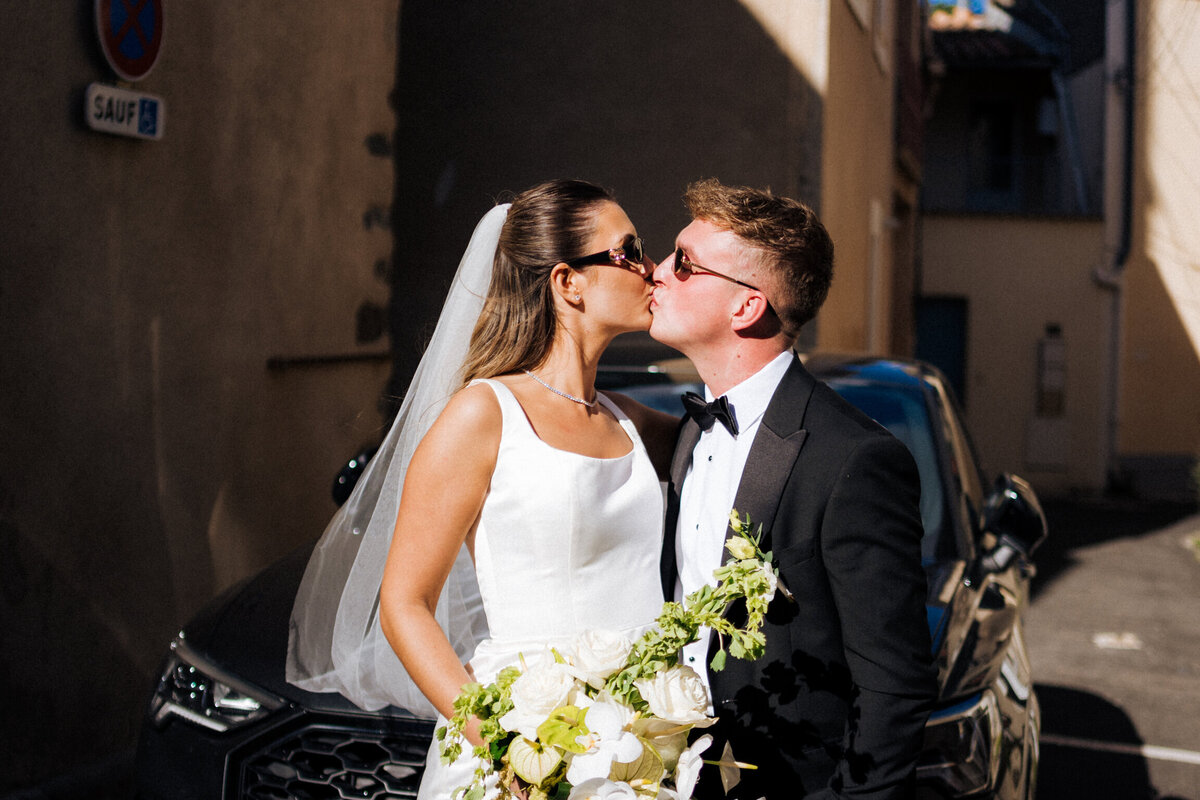 bride-and-groom-church-exit-couple-portrait-france5