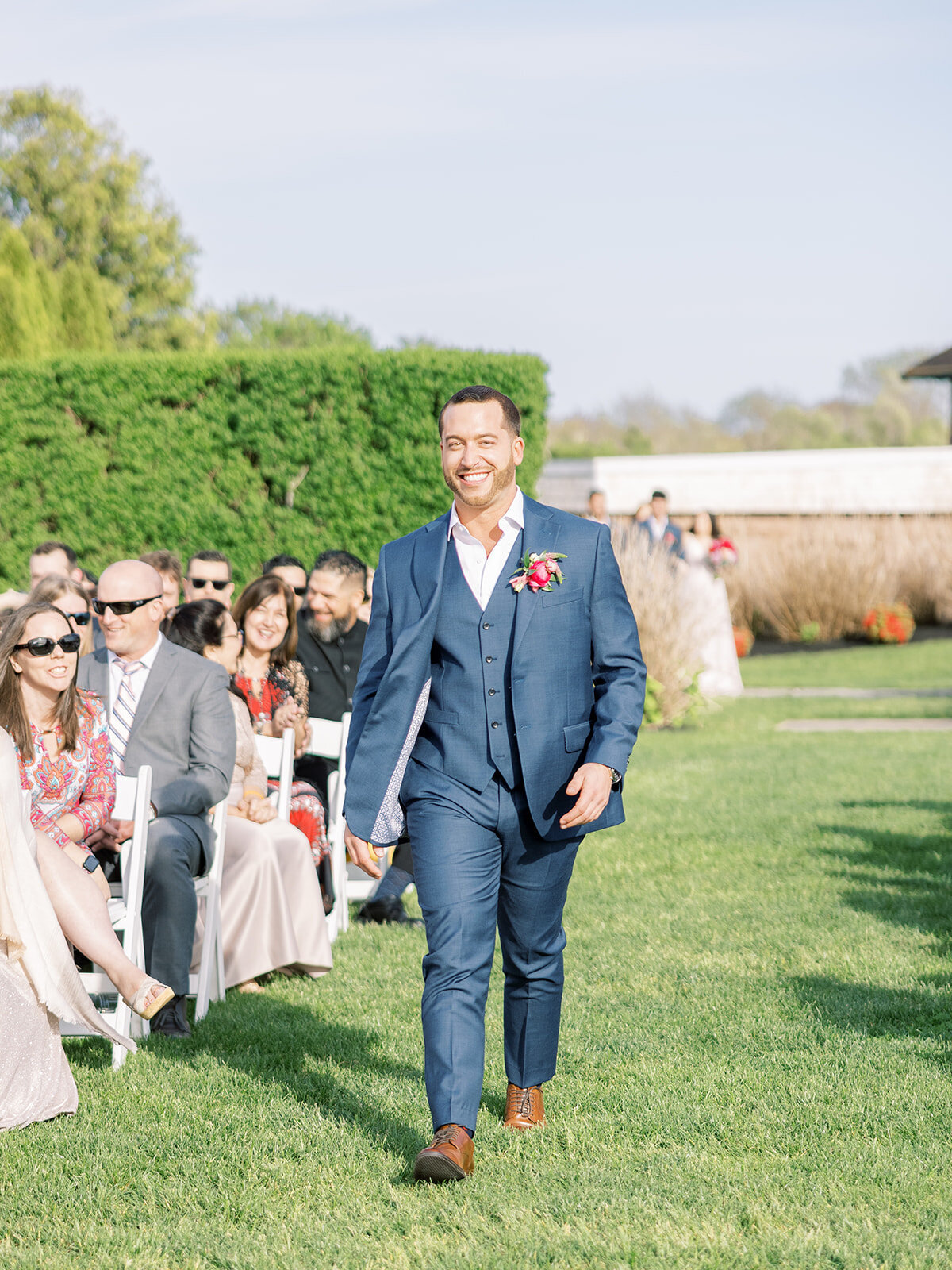 wedding-ceremony-ocean-cliff-newport-ri