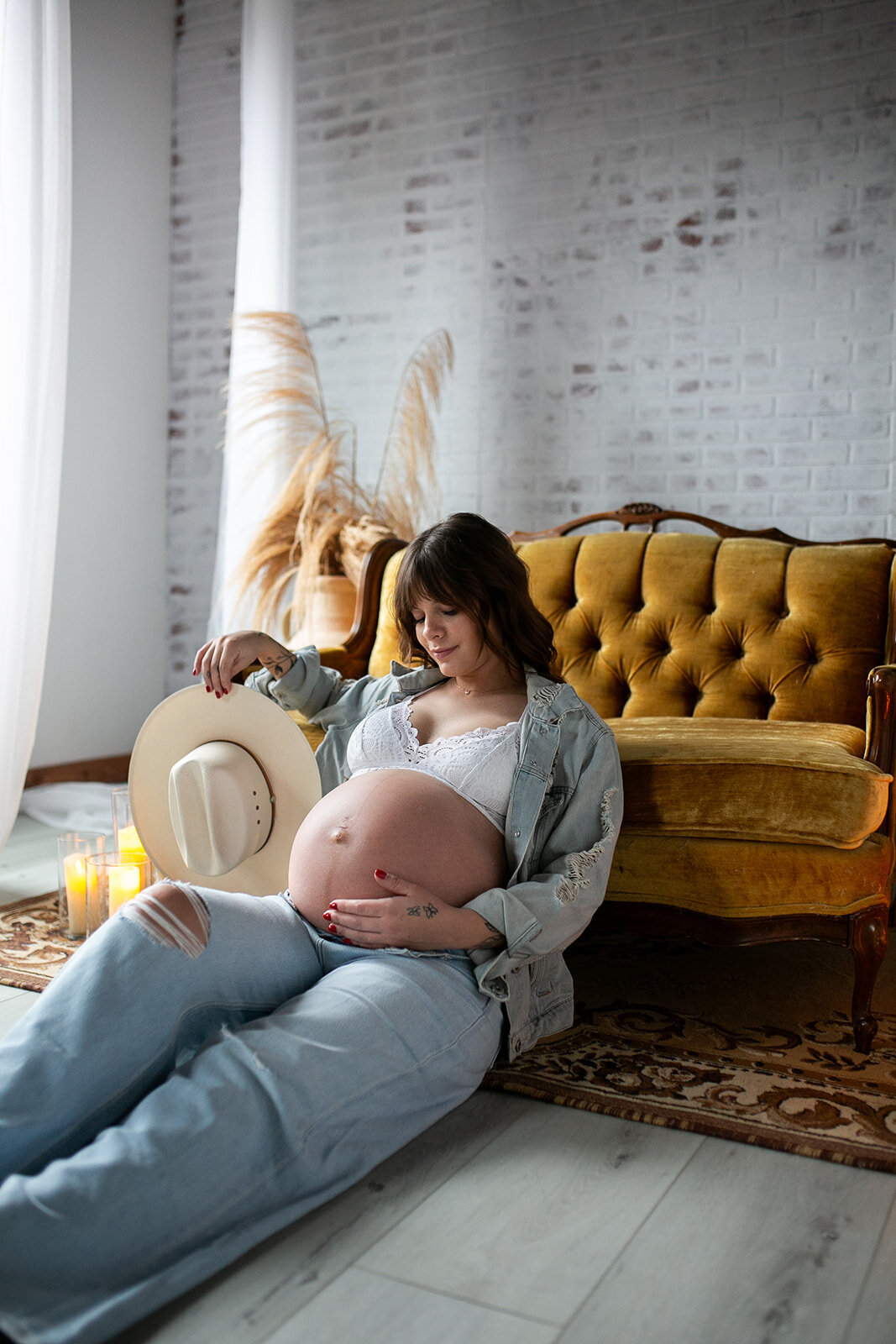 Western-Maternity-Boudoir-32