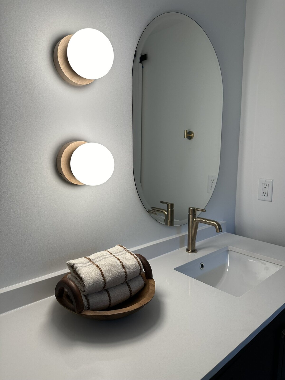 MitchellBasementBath