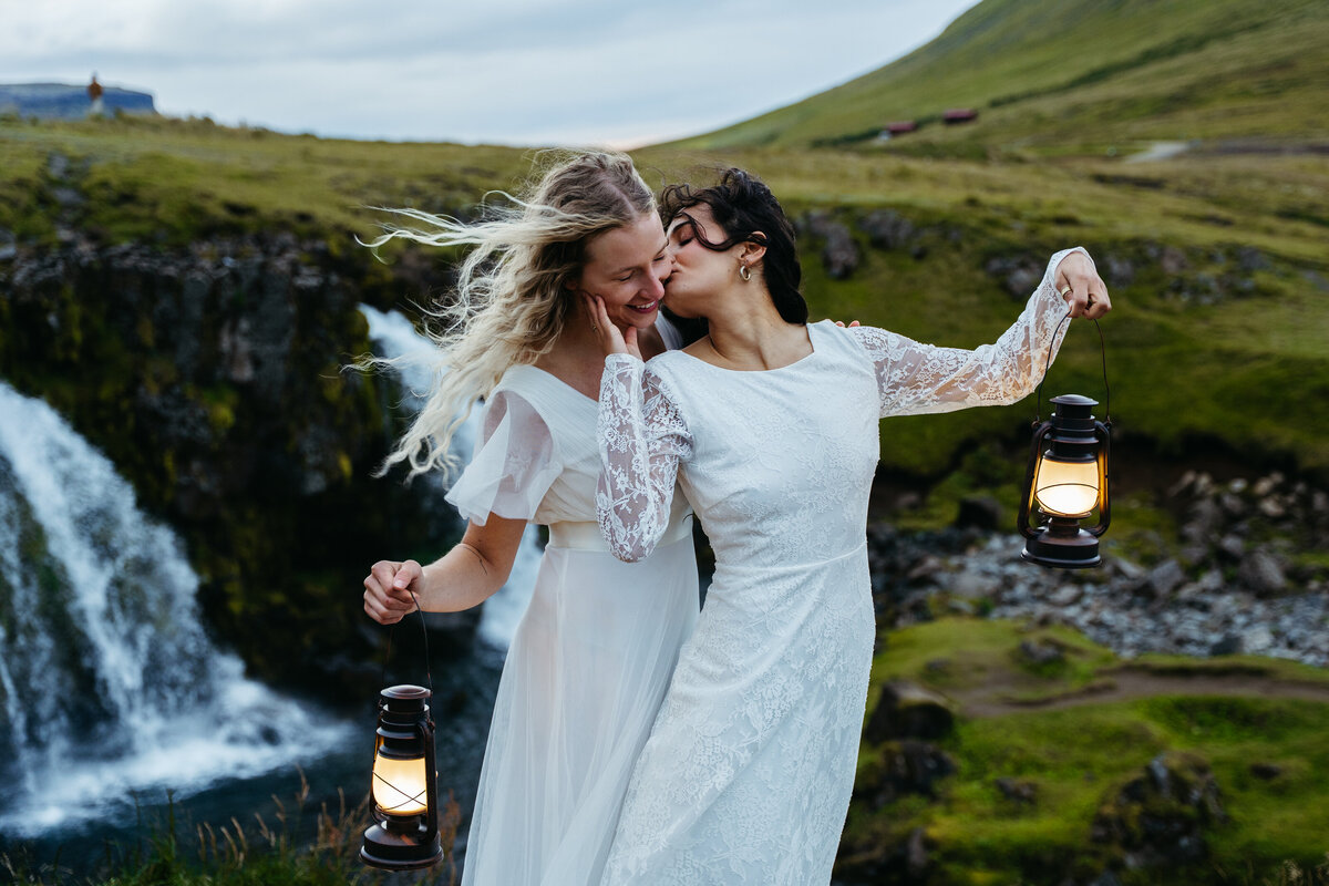 KIRKJUFELL Iceland Elopement -3