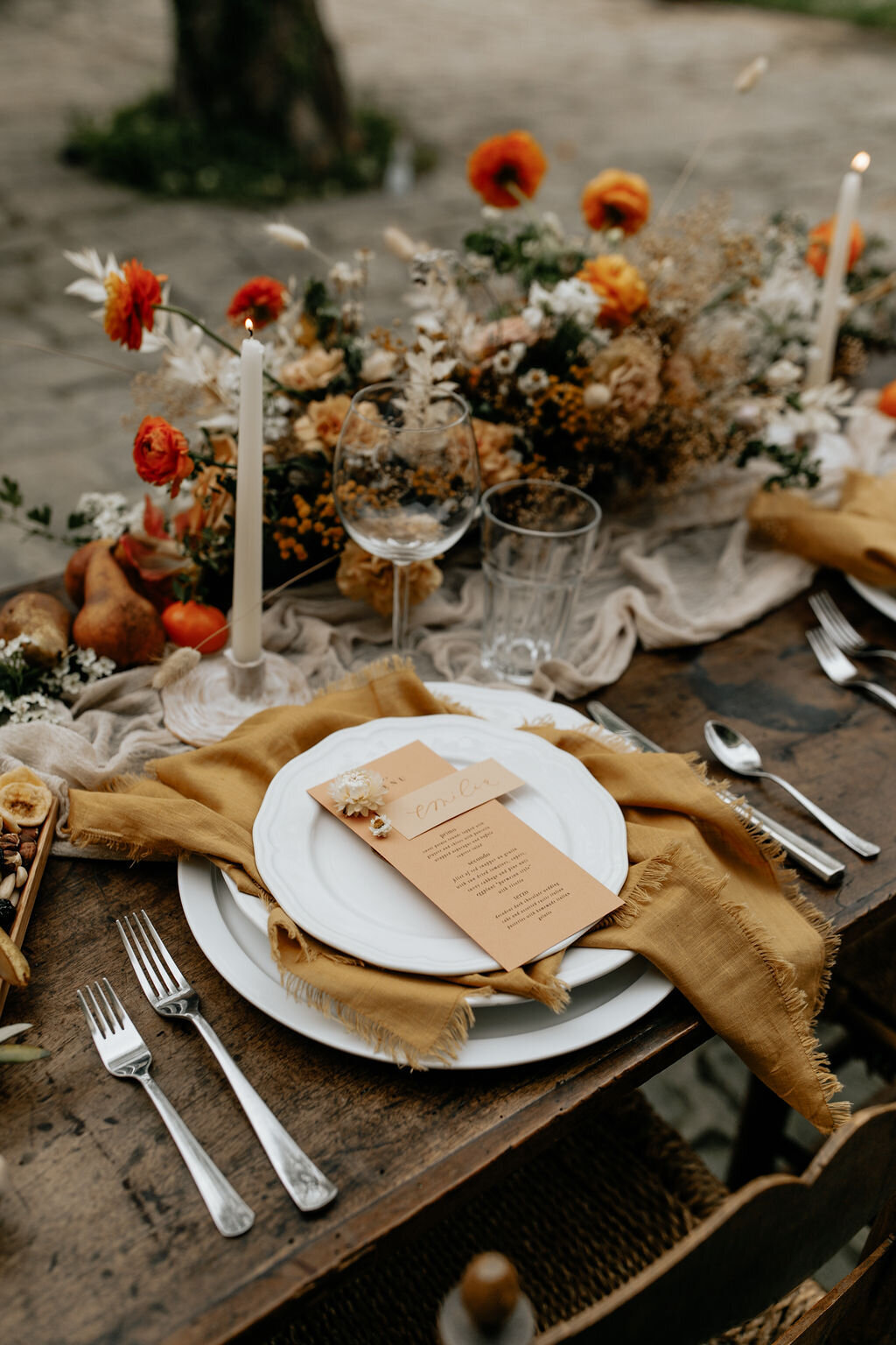 Tuscany boho earthy organic Tablescape wedding flowers