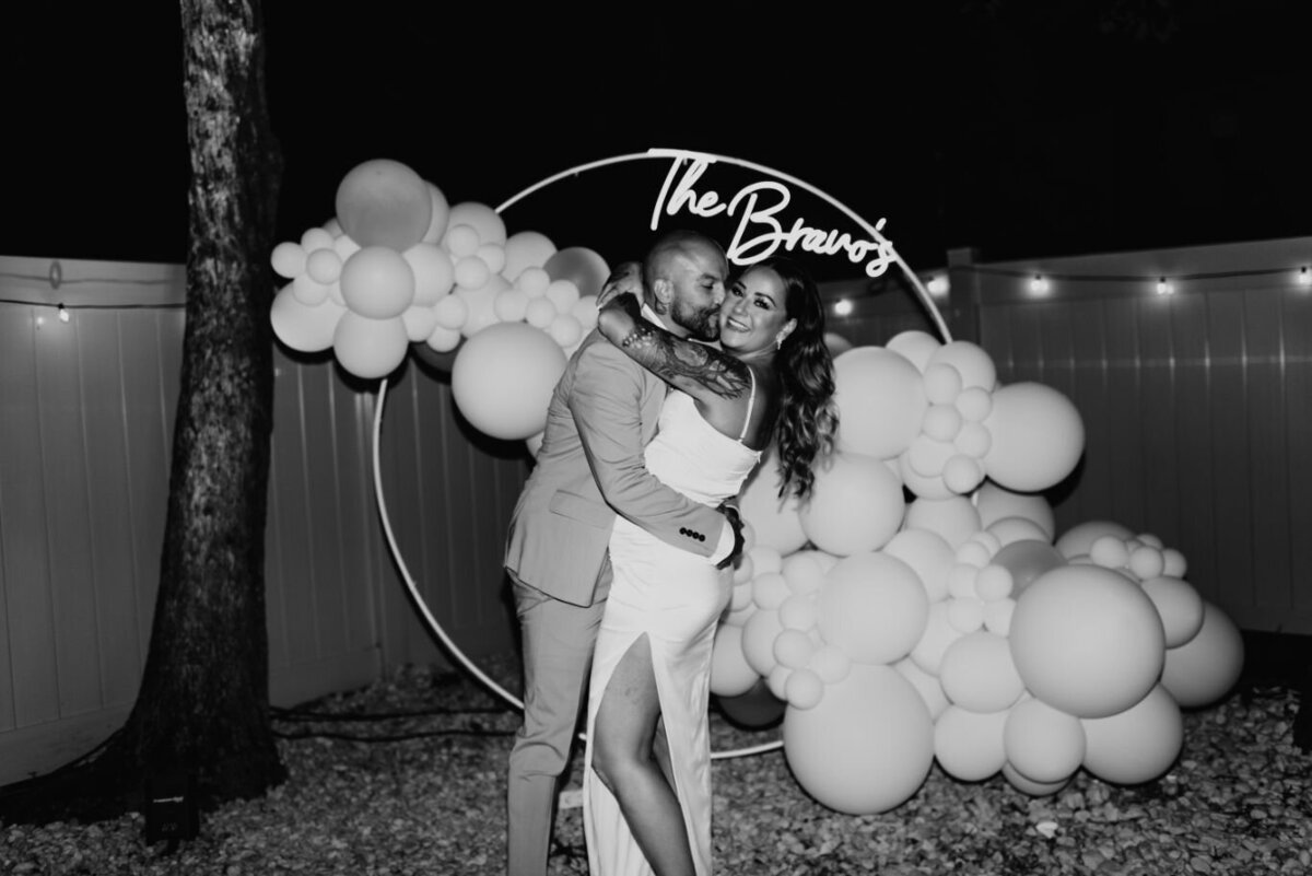 elegant-backyard-wedding-583