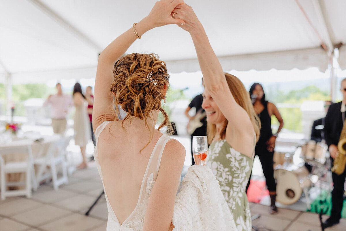 wedding guests dancing at Cornell University wedding
