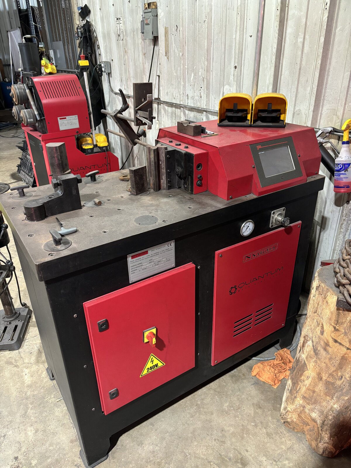 Horizontal Press Brake