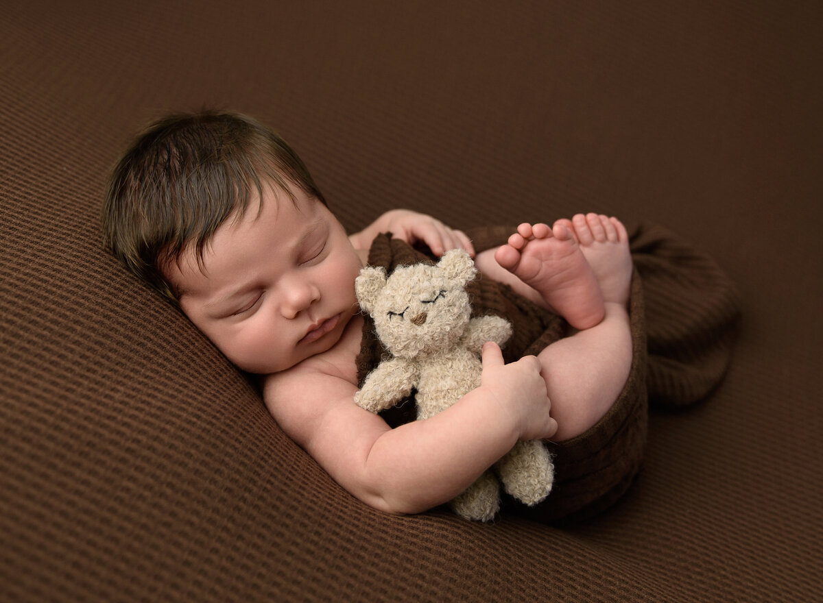 Best-affordable-simplistic-posed-newborn-keller-dfw-baby-newborn-photographer-LAN_3938-atlasE