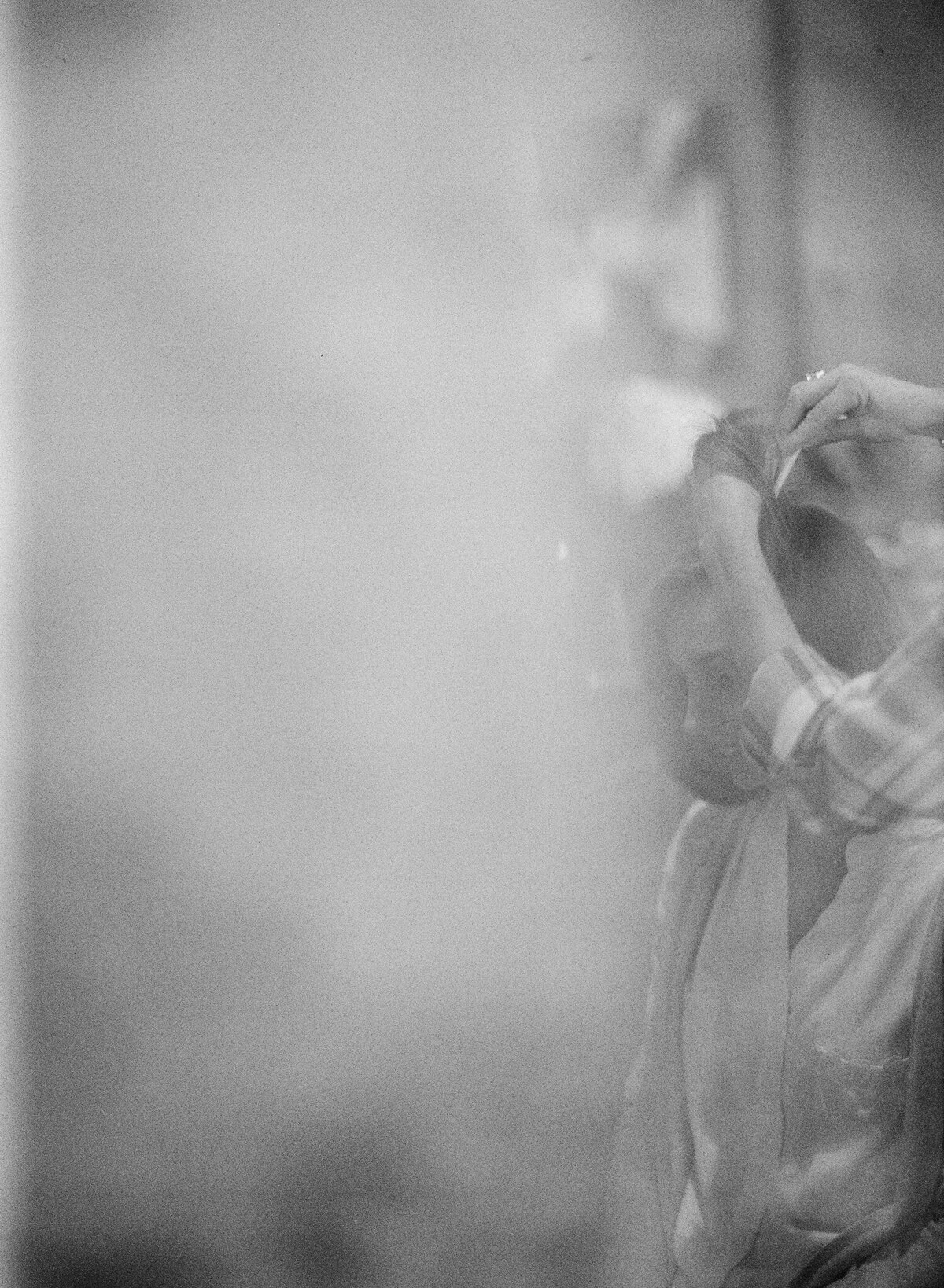kendall-stephen-bw-theory-hill-country-wedding9