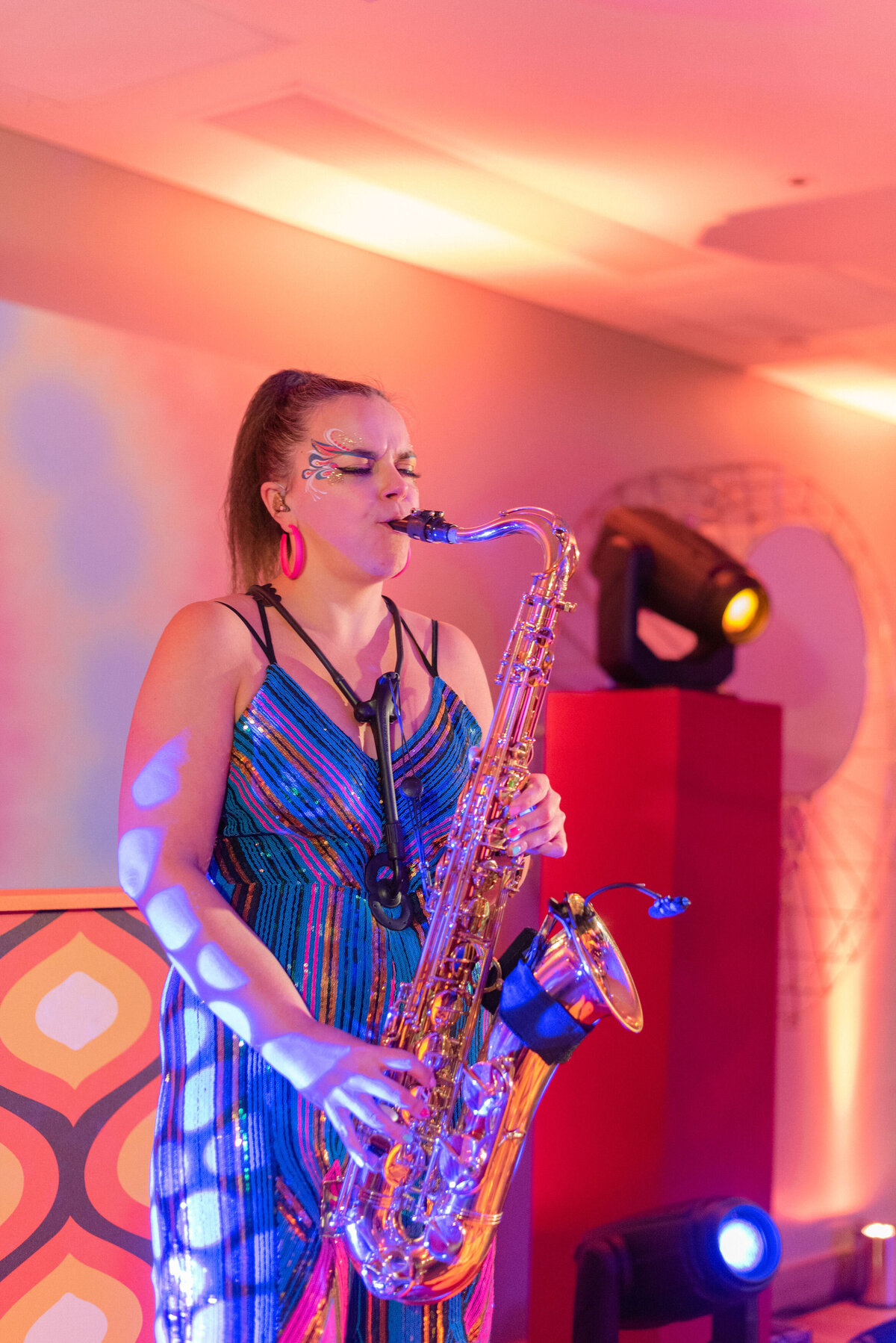 80 saxophonist-hire-london