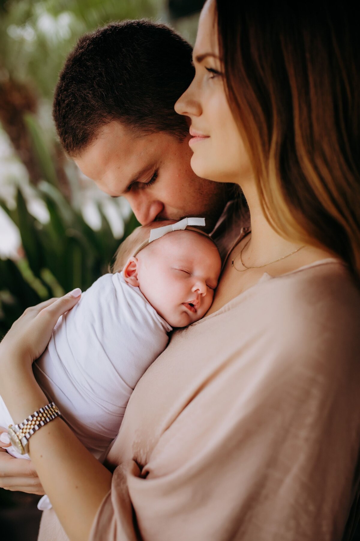 new-parents-with-newborn-lifestyle-photography-long-beach-newborn-photographer-francesca-marchese-photography-5