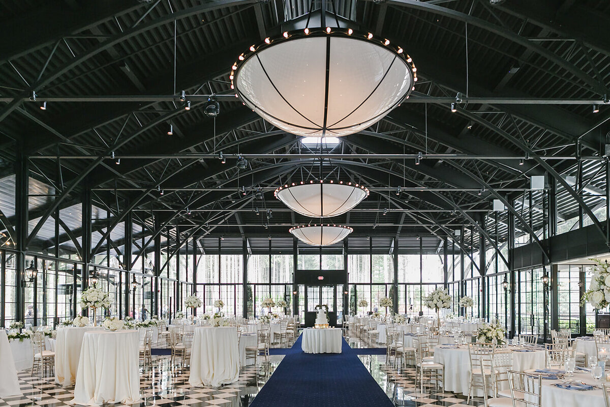 A chic black tie summer Shepherd's Hollow Golf Club Wedding