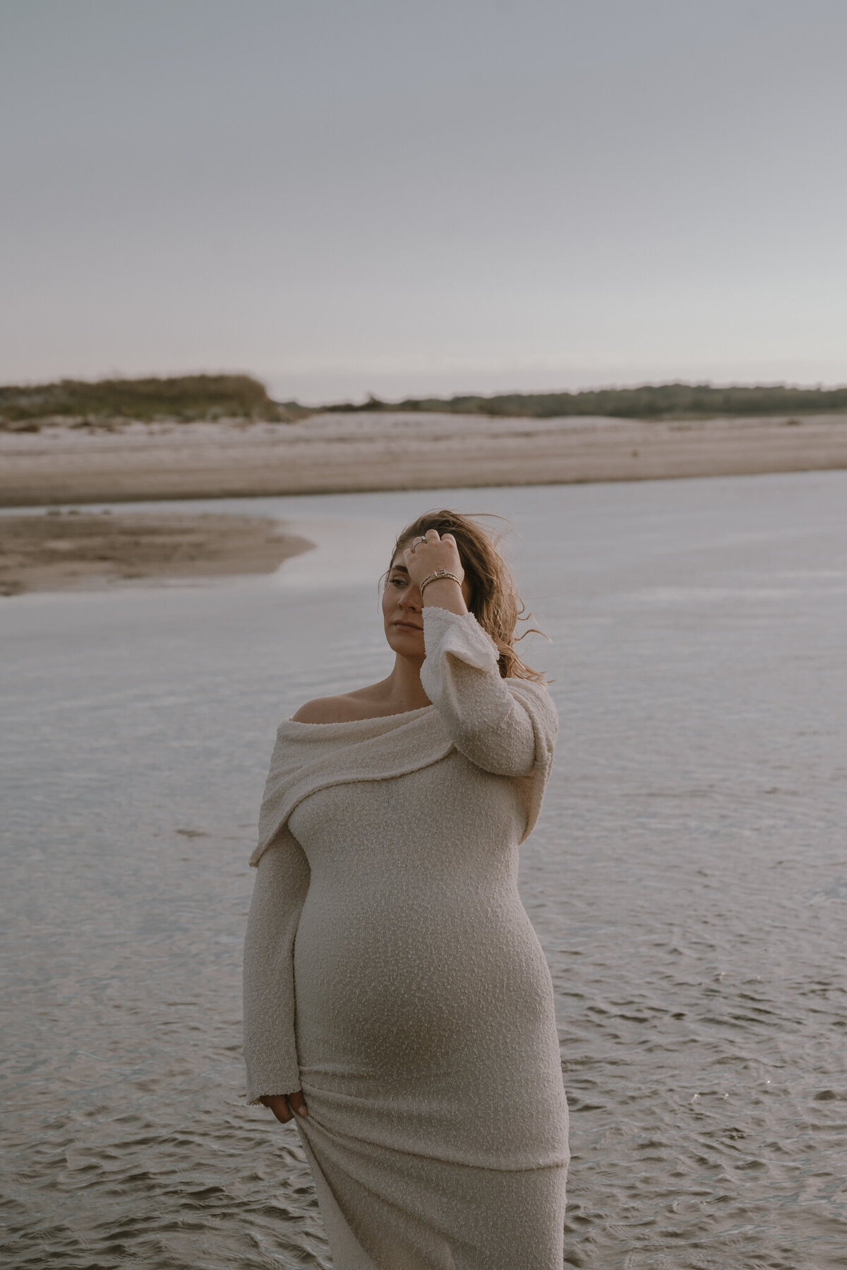Beach maternity- beach maternity photographer- cape cod maternity photographer