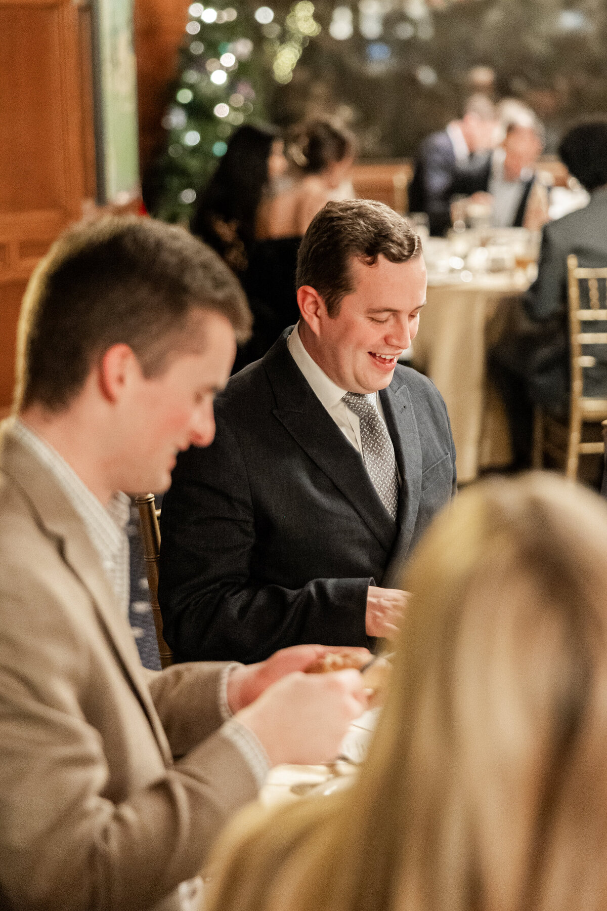 winter-chicago-wedding-the-drake-40