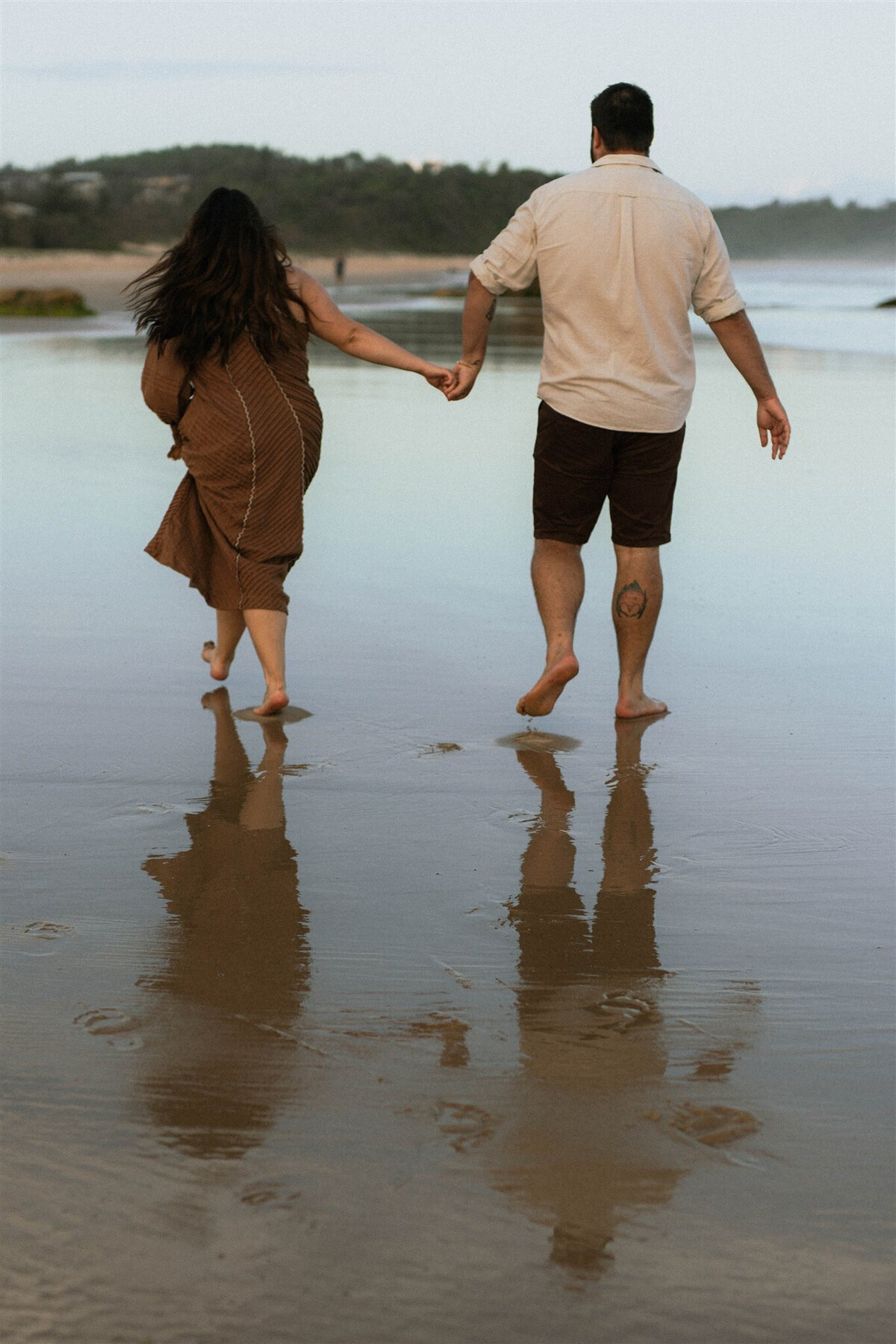 olivia rose photography couples shoot engagement shoot sunset ocean beach port macquarie forster taree newcastle nsw australia destination waves summer nostalgic poetic vintage raw authentic storytelling_-3