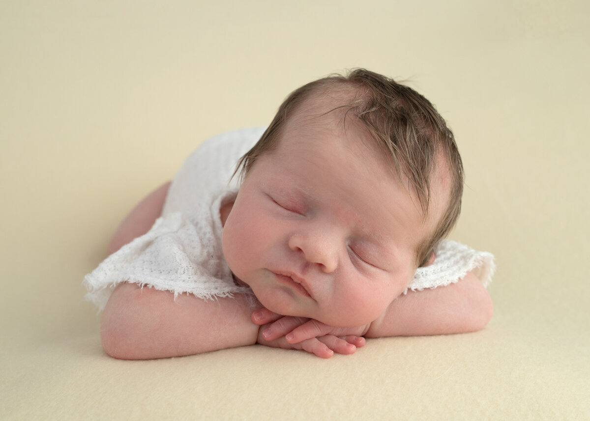 Lauren Vanier Photography | Hobart finest baby photographer | Newborn Photography hobart-43