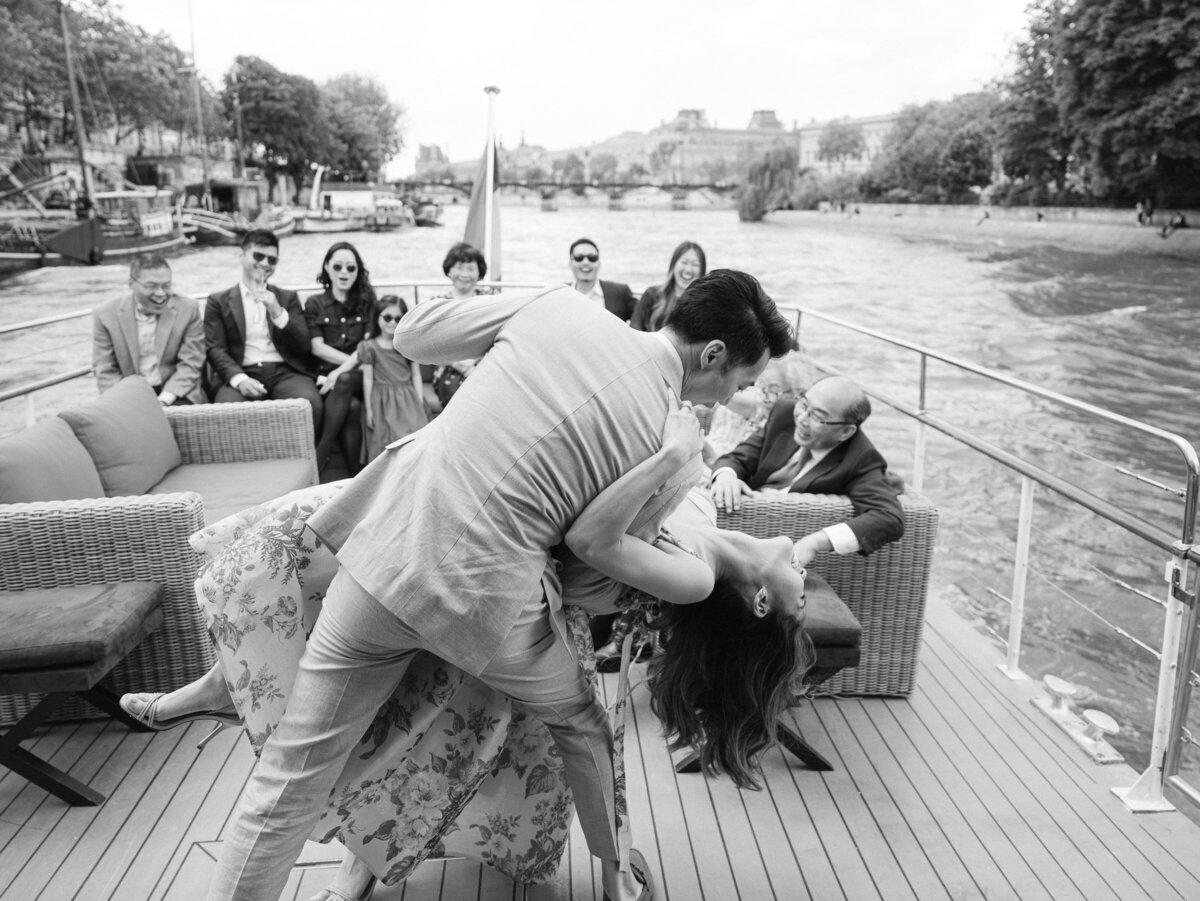 Alexandra-Vonk-destination-wedding-Hotel-de-Crillon-Paris-81