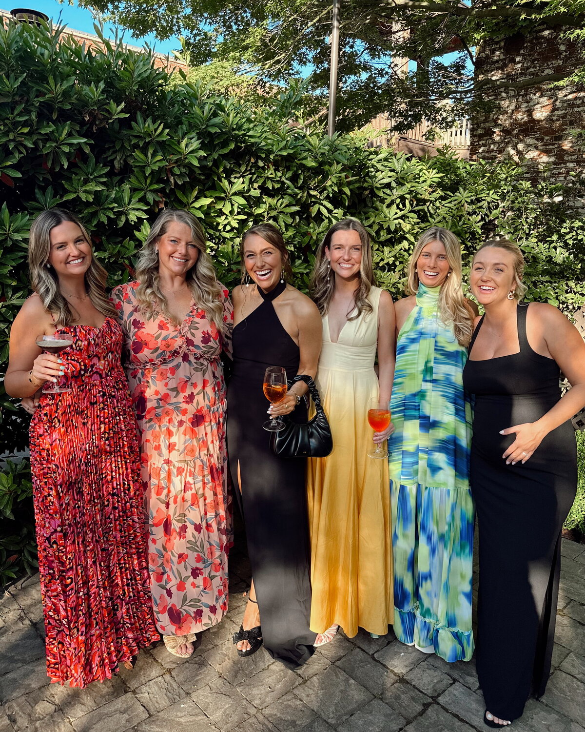 FULL SQUAD @ COCKTAIL HR